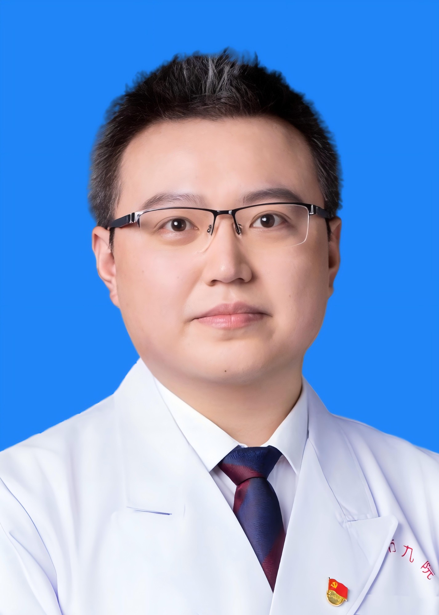 李天驹